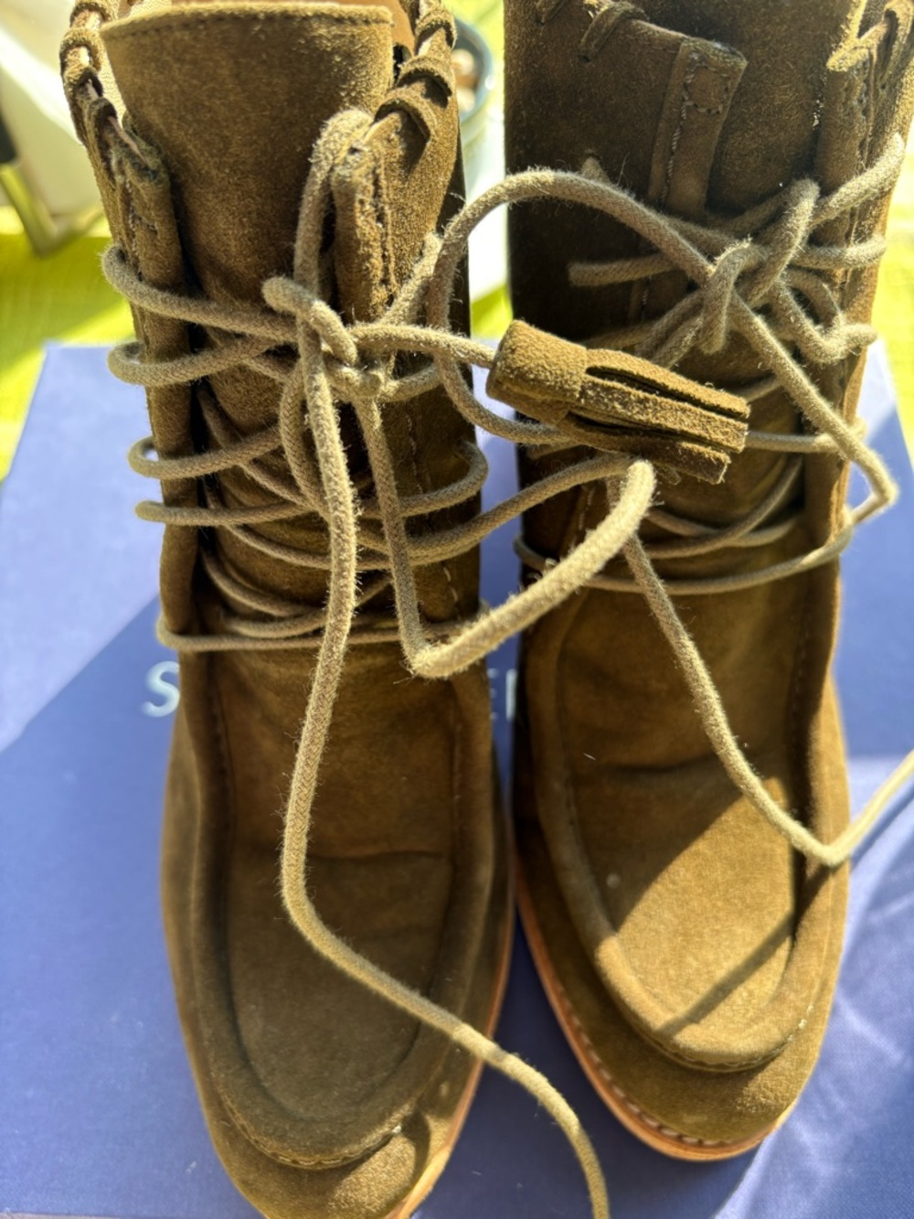 Stuart Weitzman Olive Suede Tassel Lace-Up Block Heel Ankle Boots, size 8M - Picture 6 of 15